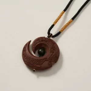 Good Turn aromatic herbal pendant