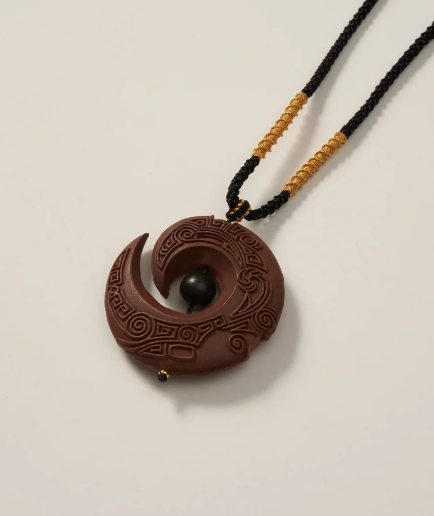 Good Turn aromatic herbal pendant